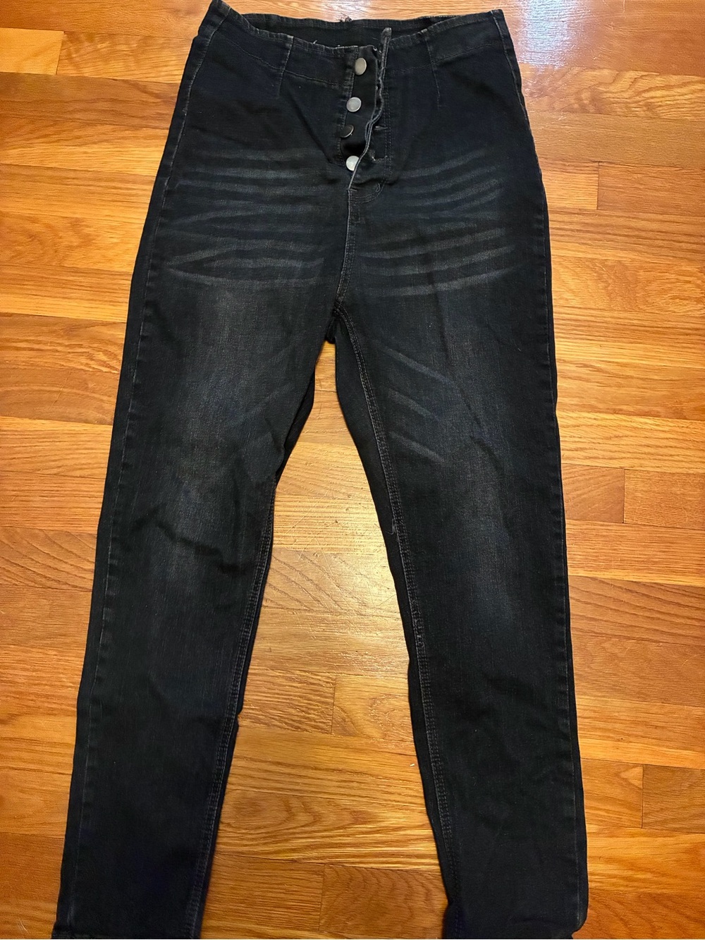 SHEIN Women’s Black High-Rise Button-Fly Jeans